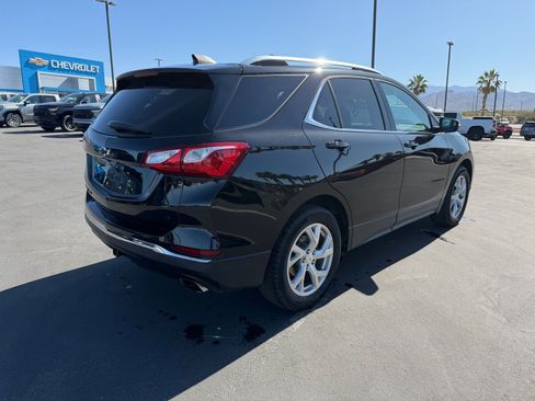 Used 2019 Chevrolet Equinox LT FWD image 3