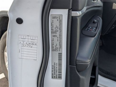 Used 2023 Jeep Grand Cherokee L Limited w/ Trailer Tow Group (B) image 73