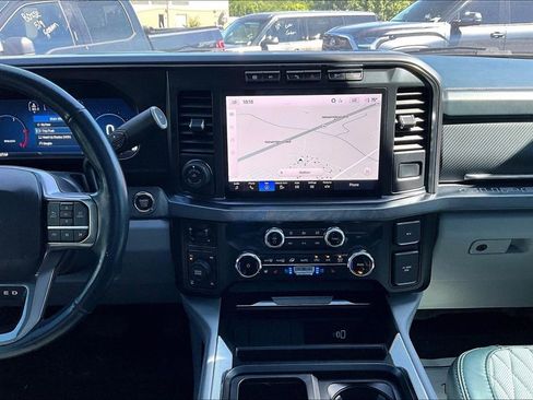 Used 2024 Ford F250 Limited w/ FX4 Off-Road Package AWD/4WD image 13