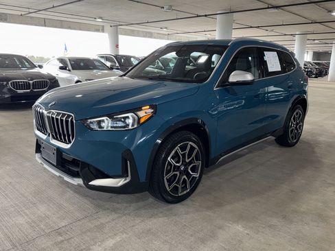 Certified 2023 BMW X1 xDrive28i w/ Premium Package image 4