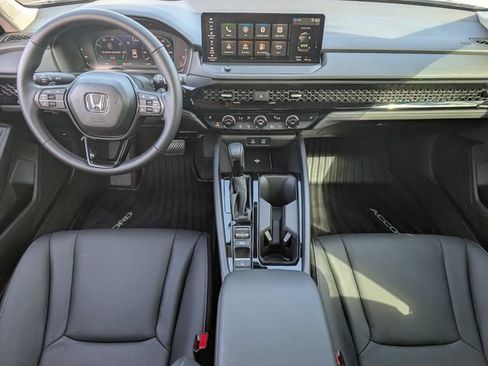 Used 2026 Honda Accord EX-L image 9