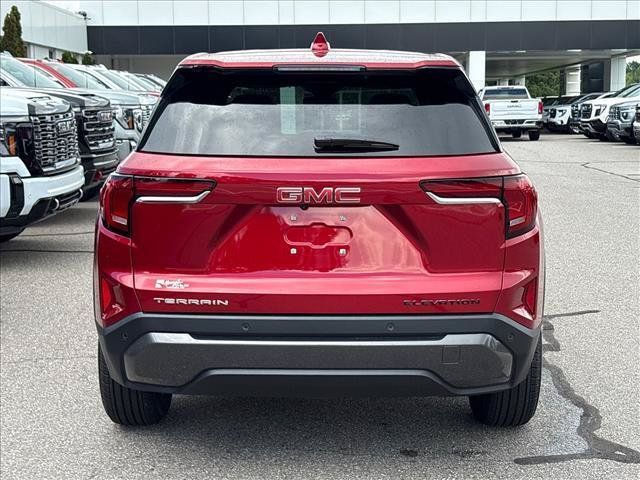 Certified 2026 GMC Terrain Elevation w/ LPO, Floor Liner Package FWD image 5