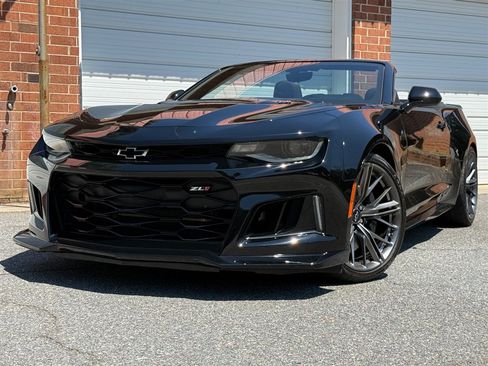 Used 2023 Chevrolet Camaro ZL1 RWD image 12