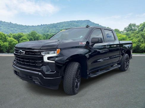 Used 2024 Chevrolet Silverado 1500 RST w/ Z71 Off-Road Package AWD/4WD image 23