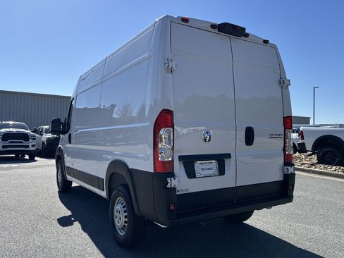 New 2026 RAM ProMaster 1500 w/ Convenience Group image 6