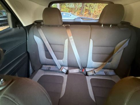 Used 2025 Chevrolet TrailBlazer LT image 38