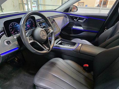 Used 2025 Mercedes-Benz E 350 E 350 RWD Sedan image 16