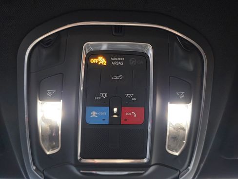 Used 2024 Dodge Charger R/T w/ Plus Group image 28