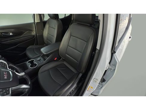 Used 2021 GMC Terrain SLT w/ Infotainment Package II image 16