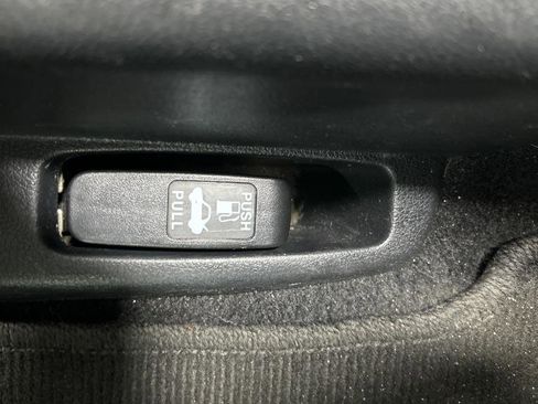 Used 2013 Honda Accord LX image 17