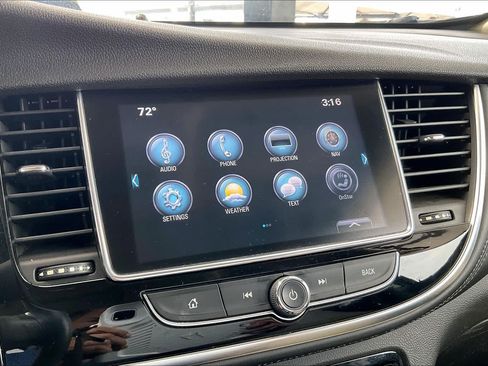 Used 2018 Buick Encore Essence AWD/4WD image 33