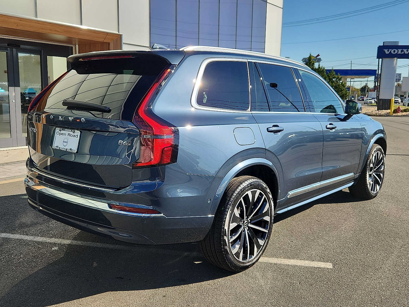 Used 2027 Volvo XC90 B6 Plus AWD/4WD image 6