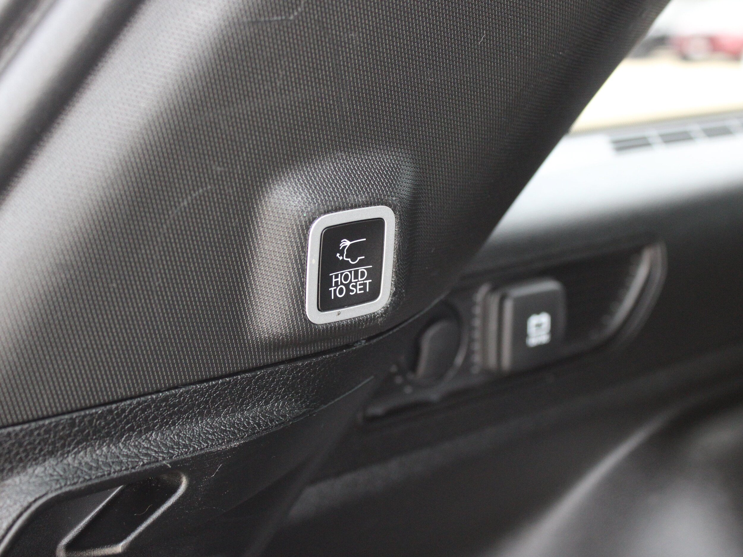 Used 2023 Jeep Grand Cherokee Altitude AWD/4WD image 40