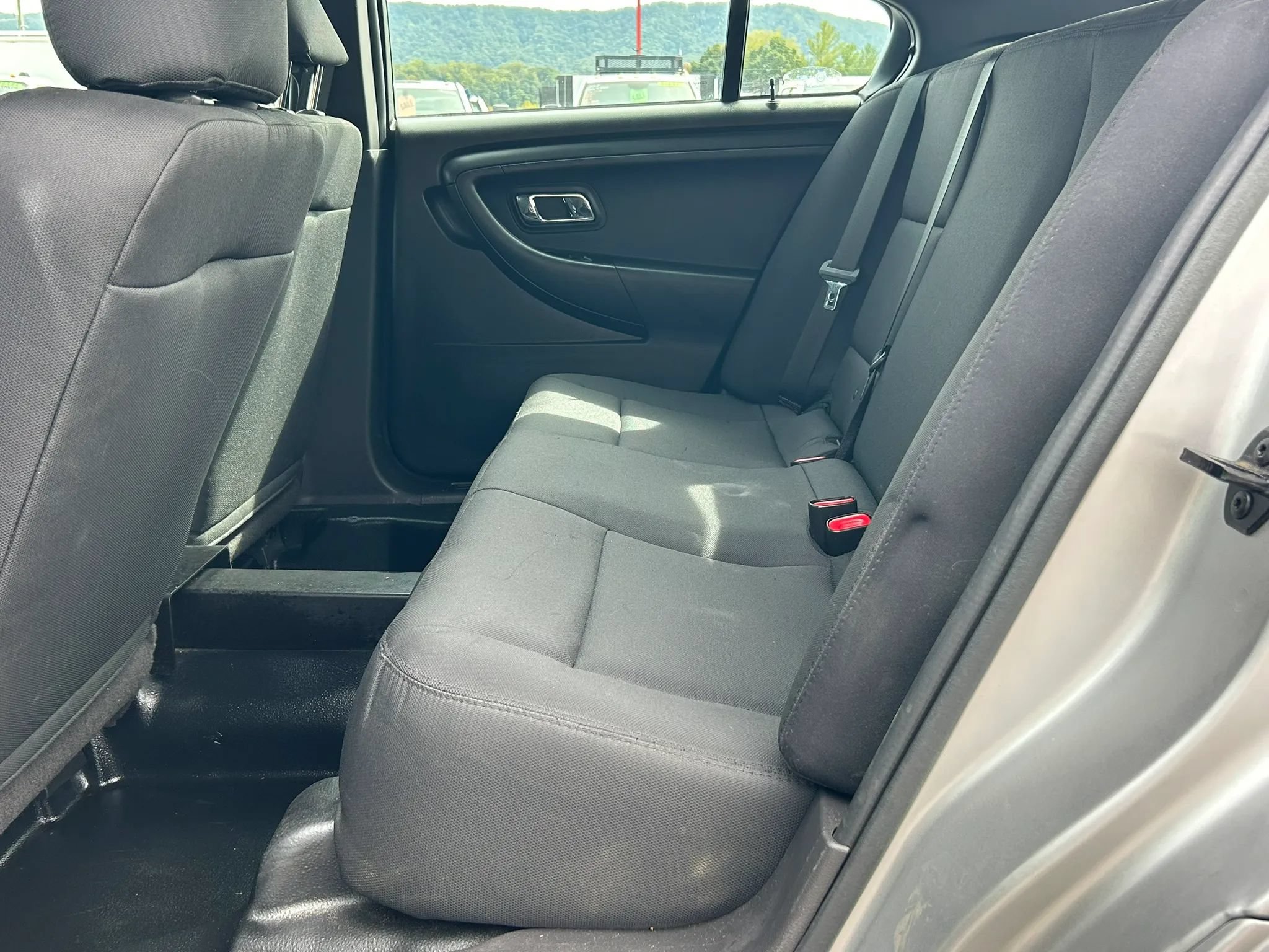 Used 2019 Ford Taurus Police Interceptor AWD w/ Ultimate Wiring Package image 24