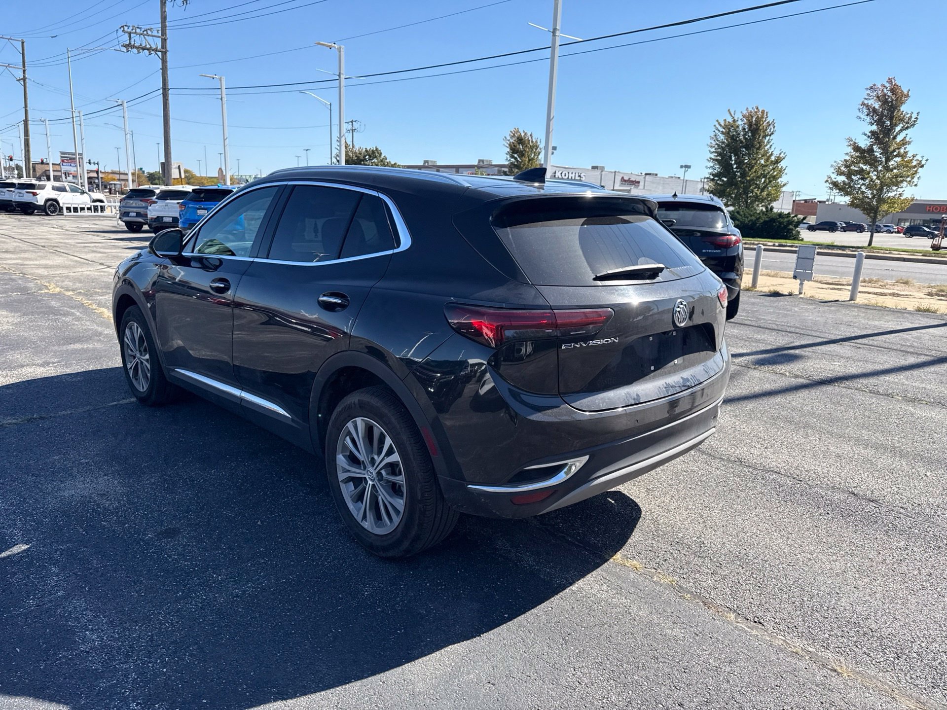 Used 2022 Buick Envision Preferred w/ Safety Package FWD image 7