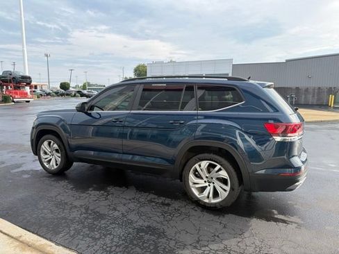 Used 2023 Volkswagen Atlas SE w/ Panoramic Sunroof Package AWD/4WD image 4