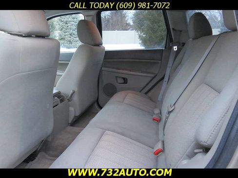 Used 2006 Jeep Grand Cherokee Laredo image 9
