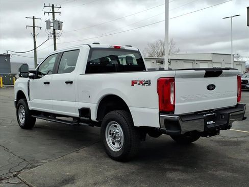 Used 2024 Ford F350 XL w/ FX4 Off-Road Package image 7