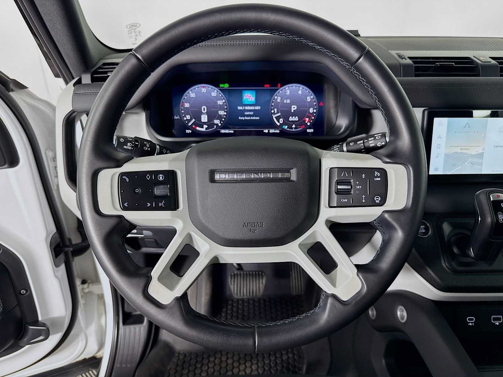 Used 2024 Land Rover Defender 110 S AWD/4WD image 11