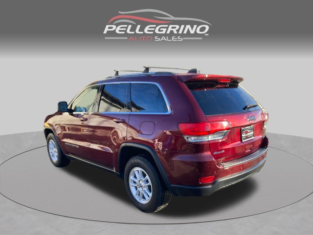 Used 2020 Jeep Grand Cherokee Laredo AWD/4WD image 4