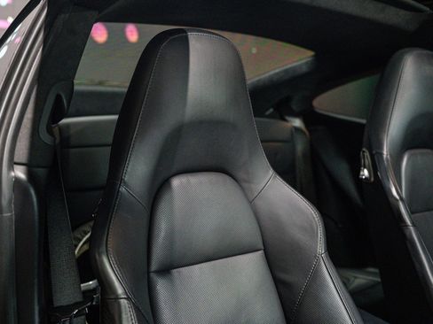 Used 2016 Porsche 911 4 Coupe AWD/4WD image 9