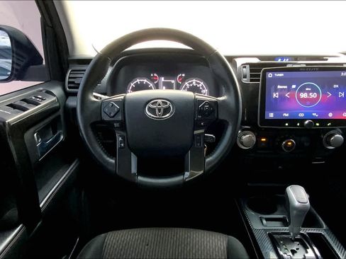 Used 2020 Toyota 4Runner TRD Off-Road AWD/4WD image 14