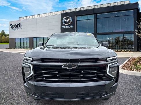 Used 2025 Chevrolet Tahoe RST w/ Comfort Package AWD/4WD image 9