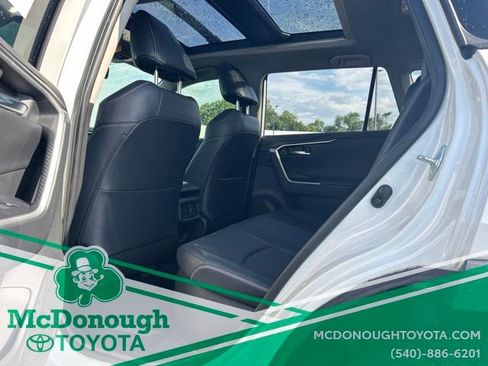 Used 2019 Toyota RAV4 Limited AWD/4WD image 10
