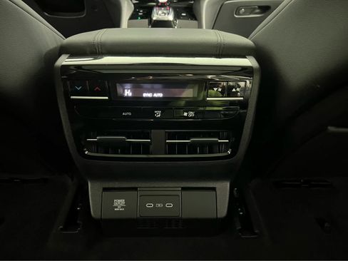 Used 2026 Acura MDX SH-AWD image 10