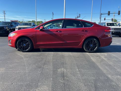 Used 2019 Ford Fusion S FWD image 3