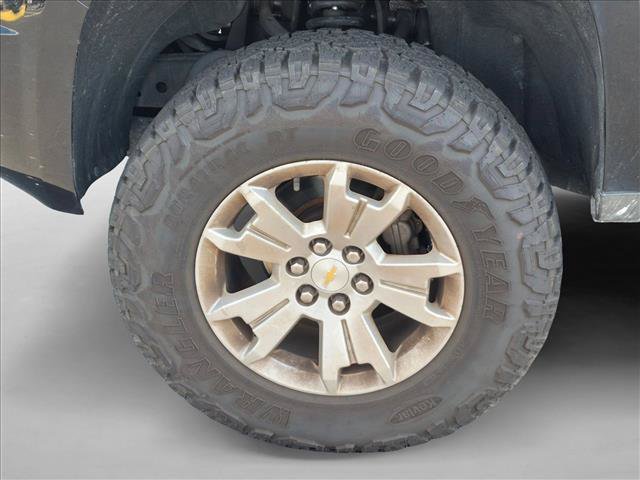 Used 2020 Chevrolet Colorado LT RWD image 9
