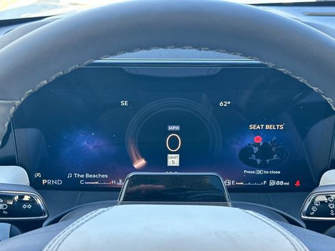 New 2026 Lincoln Aviator AWD image 25