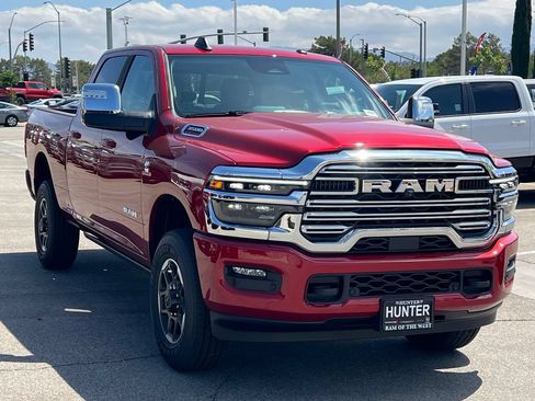New 2026 RAM 3500 Laramie AWD/4WD image 10