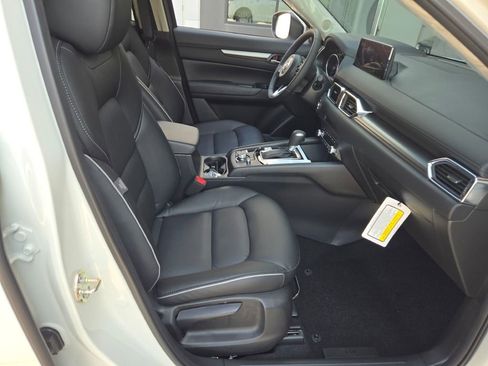 New 2025 MAZDA CX-5 AWD 2.5 S w/ Select Package image 3