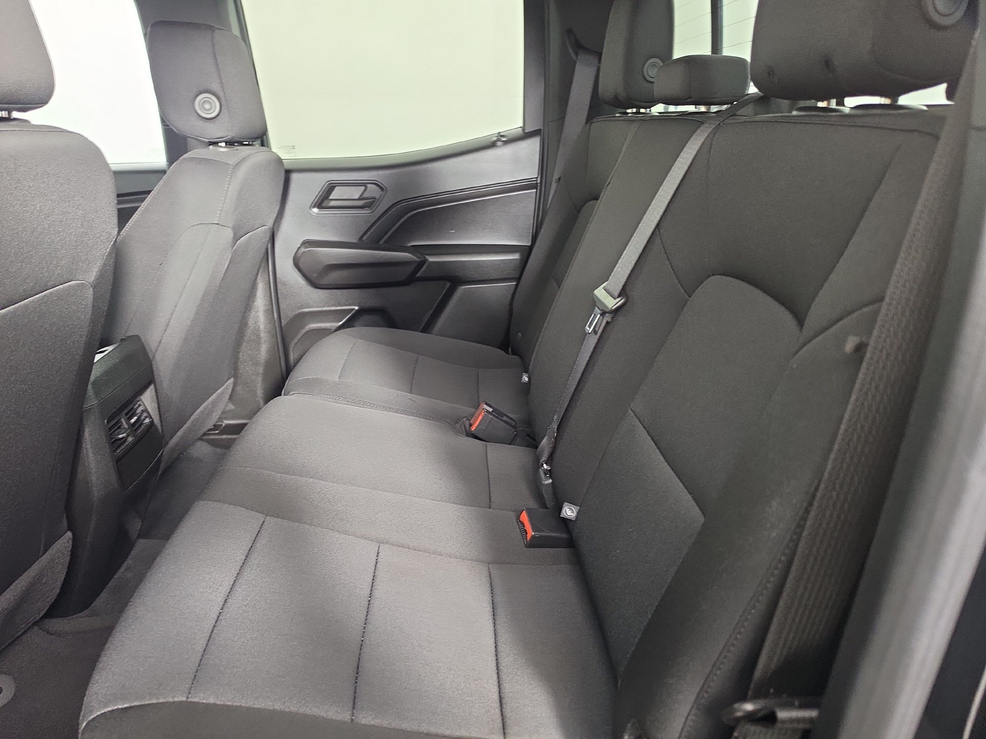 Used 2024 Chevrolet Colorado Trail Boss AWD/4WD image 35