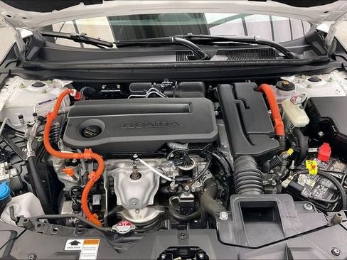 Used 2024 Honda Accord Touring image 29