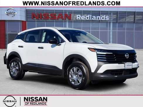 New 2026 Nissan Kicks S FWD image 1