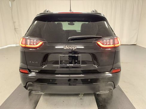 Used 2019 Jeep Cherokee High Altitude AWD/4WD image 22