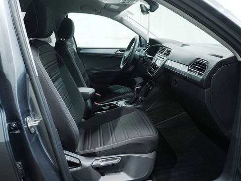 Certified 2023 Volkswagen Tiguan S FWD image 11