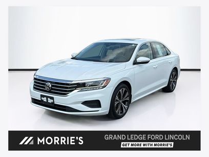 Used 2021 Volkswagen Passat 2.0T SE