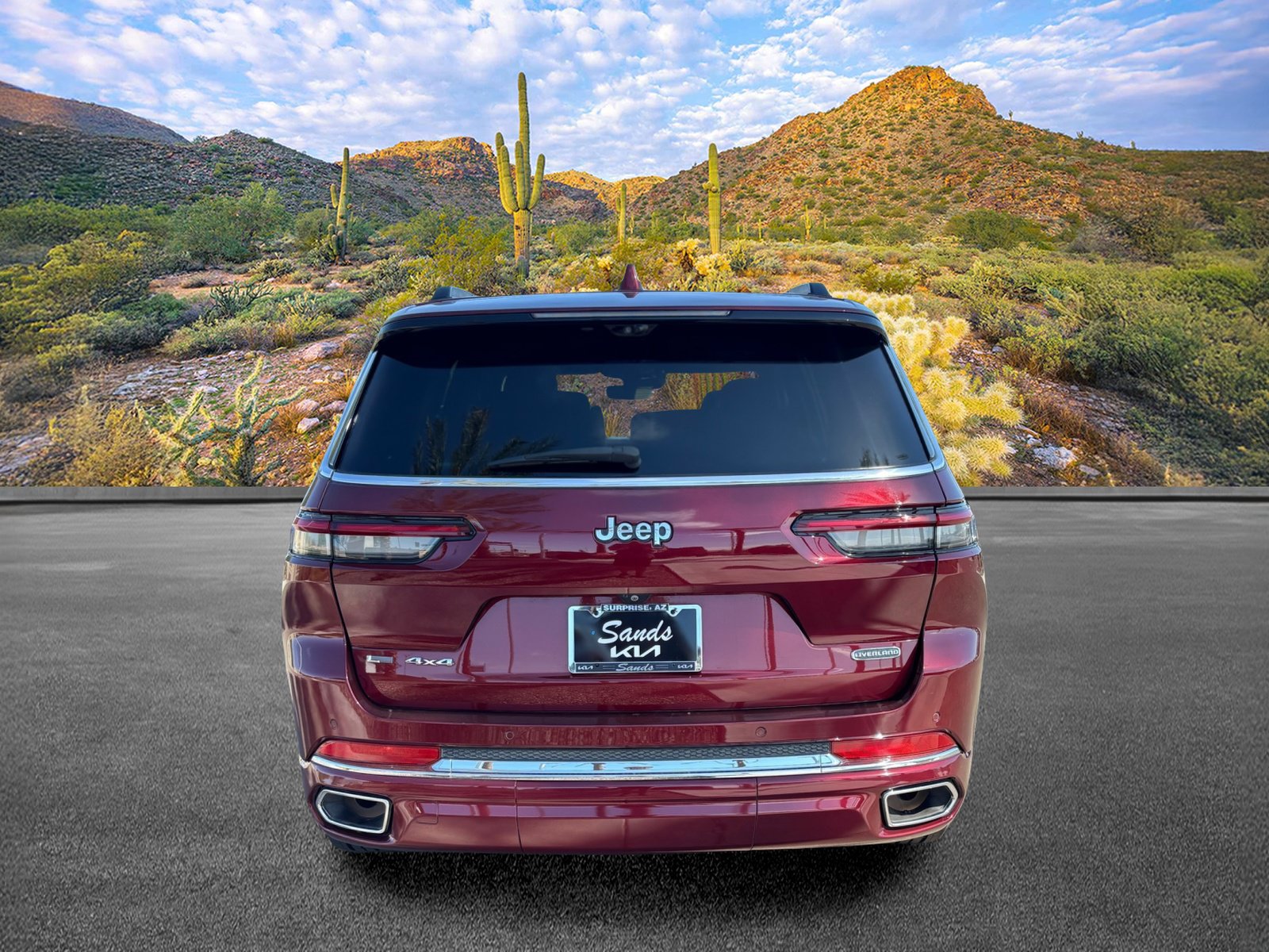 Used 2021 Jeep Grand Cherokee L Overland w/ Advanced Protech Group III AWD/4WD image 5