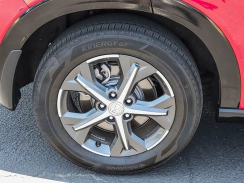 Certified 2024 Honda HR-V EX-L image 9