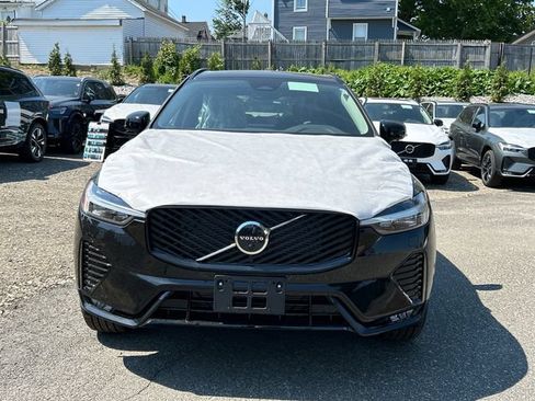 Used 2026 Volvo XC60 B5 Plus w/ Protection Package Premier AWD/4WD image 12