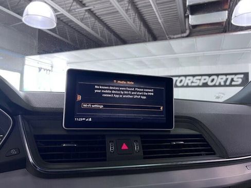 Used 2018 Audi SQ5 Premium Plus AWD/4WD image 34