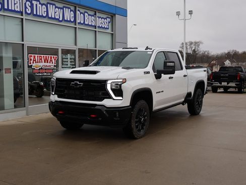 New 2026 Chevrolet Silverado 3500 LT w/ Trail Boss Package image 6