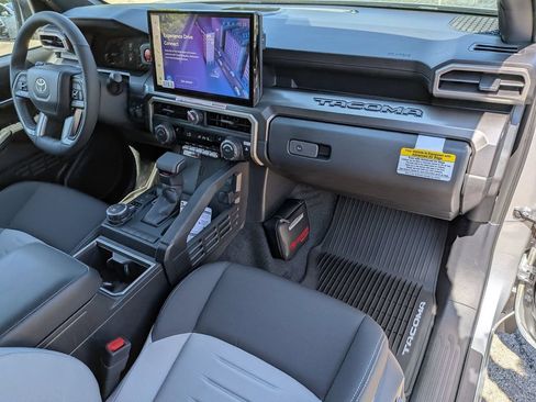 Used 2026 Toyota Tacoma TRD Sport w/ TRD Sport Upgrade Package AWD/4WD image 29