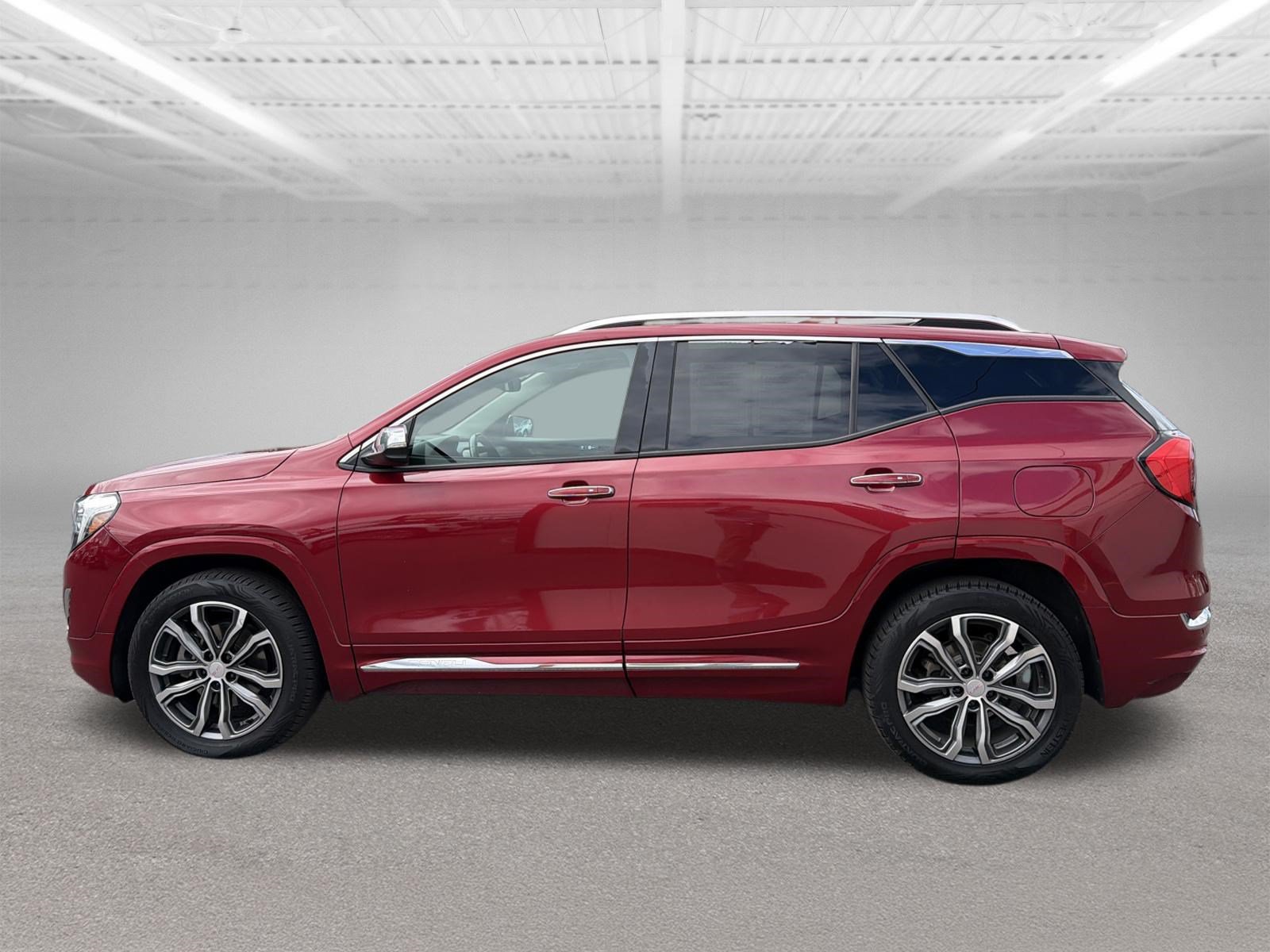 Used 2018 GMC Terrain Denali AWD/4WD image 2