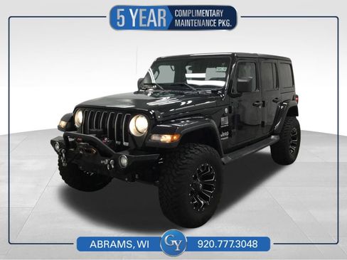Used 2019 Jeep Wrangler Unlimited Sahara AWD/4WD image 1