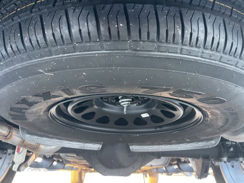 Used 2025 GMC Sierra 1500 SLT w/ SLT Premium Plus Package image 35