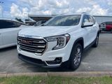 Used 2024 GMC Terrain SLT image 3